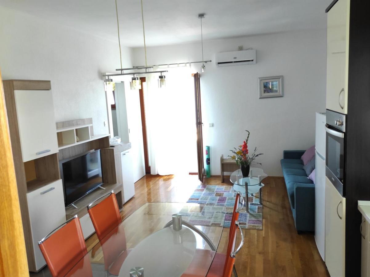 Biokovo Apartment *